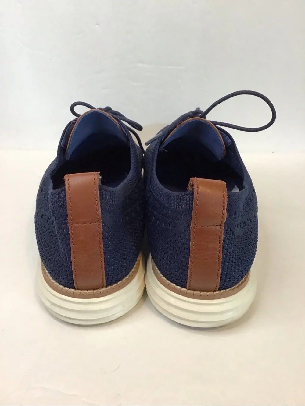 Cole Haan Men's Navy Knit Lace-Up Oxfords with Brown Trim 9.5